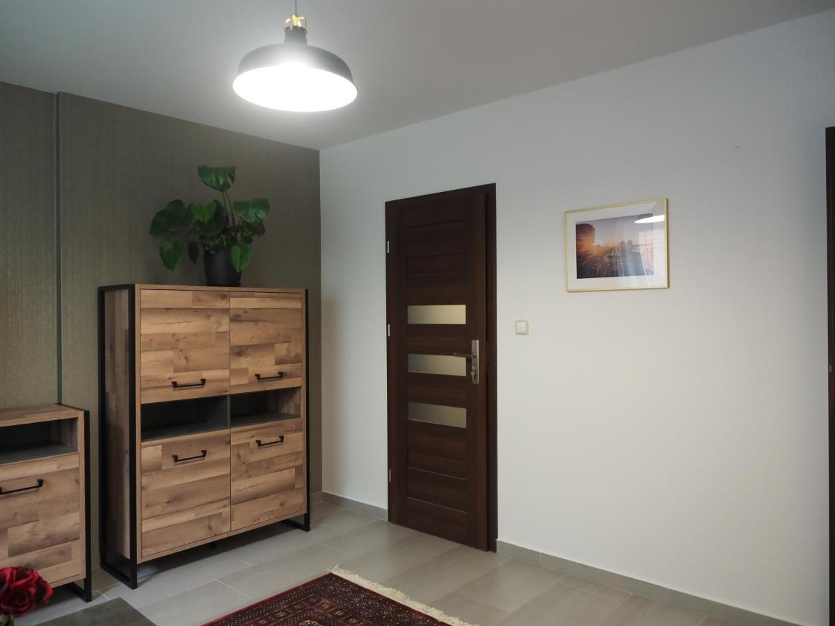 Adobe Apartment - Przytulny I Free Parking Wrocław Extérieur photo